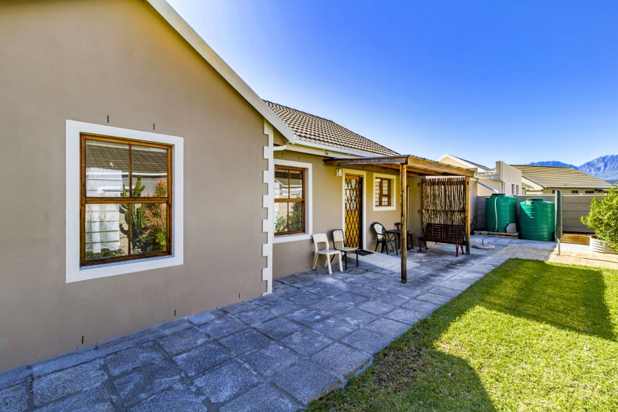 3 Bedroom Property for Sale in Onverwacht Western Cape